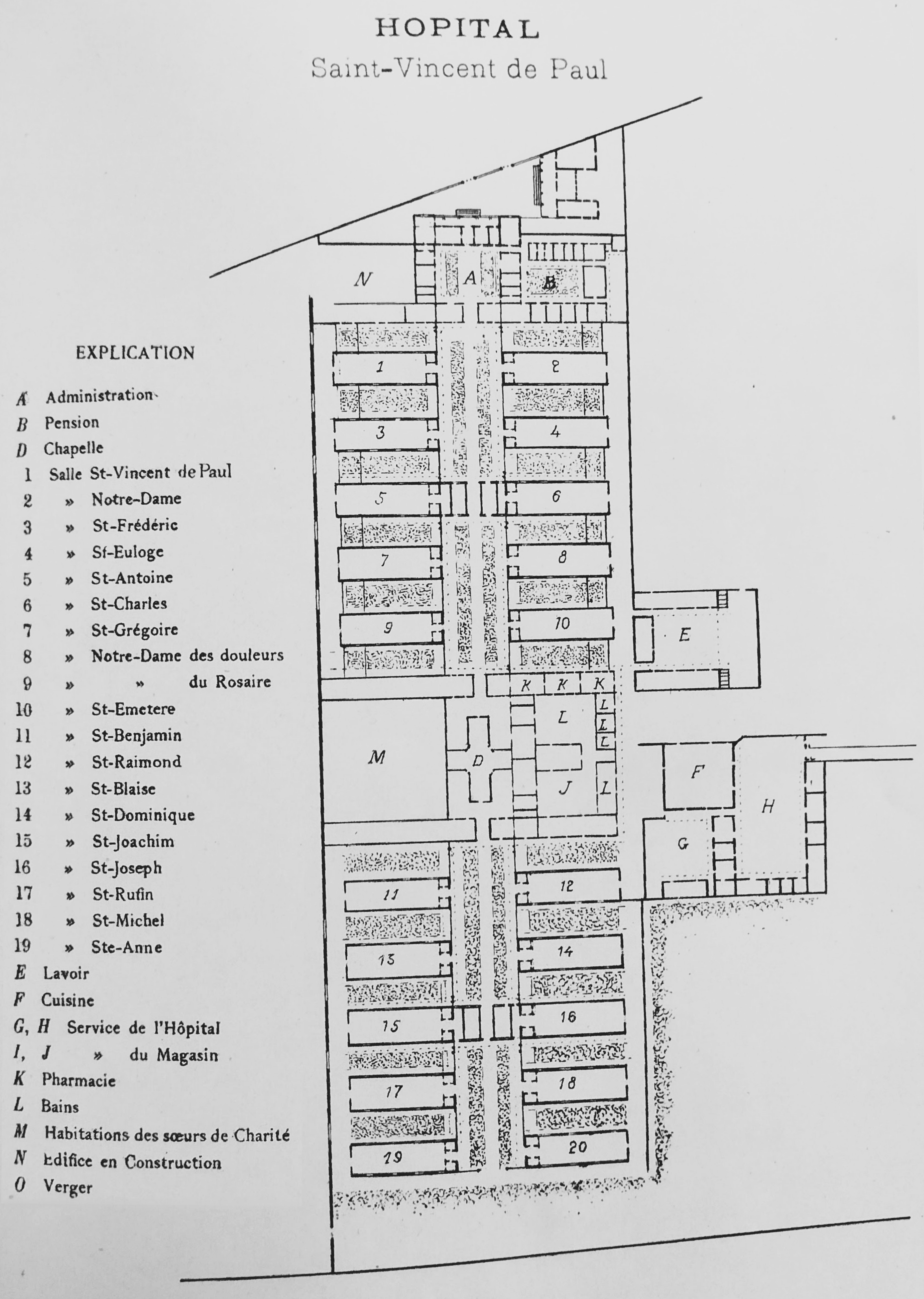 Plano Lazareto de San Vicente de Paul, 1889. Capilla ubicada al centro del conjunto (letra D). Fuente: Murillo Adolfo (1889). Hygiène et assistance publique au Chili. Exposition Universelle de Paris.